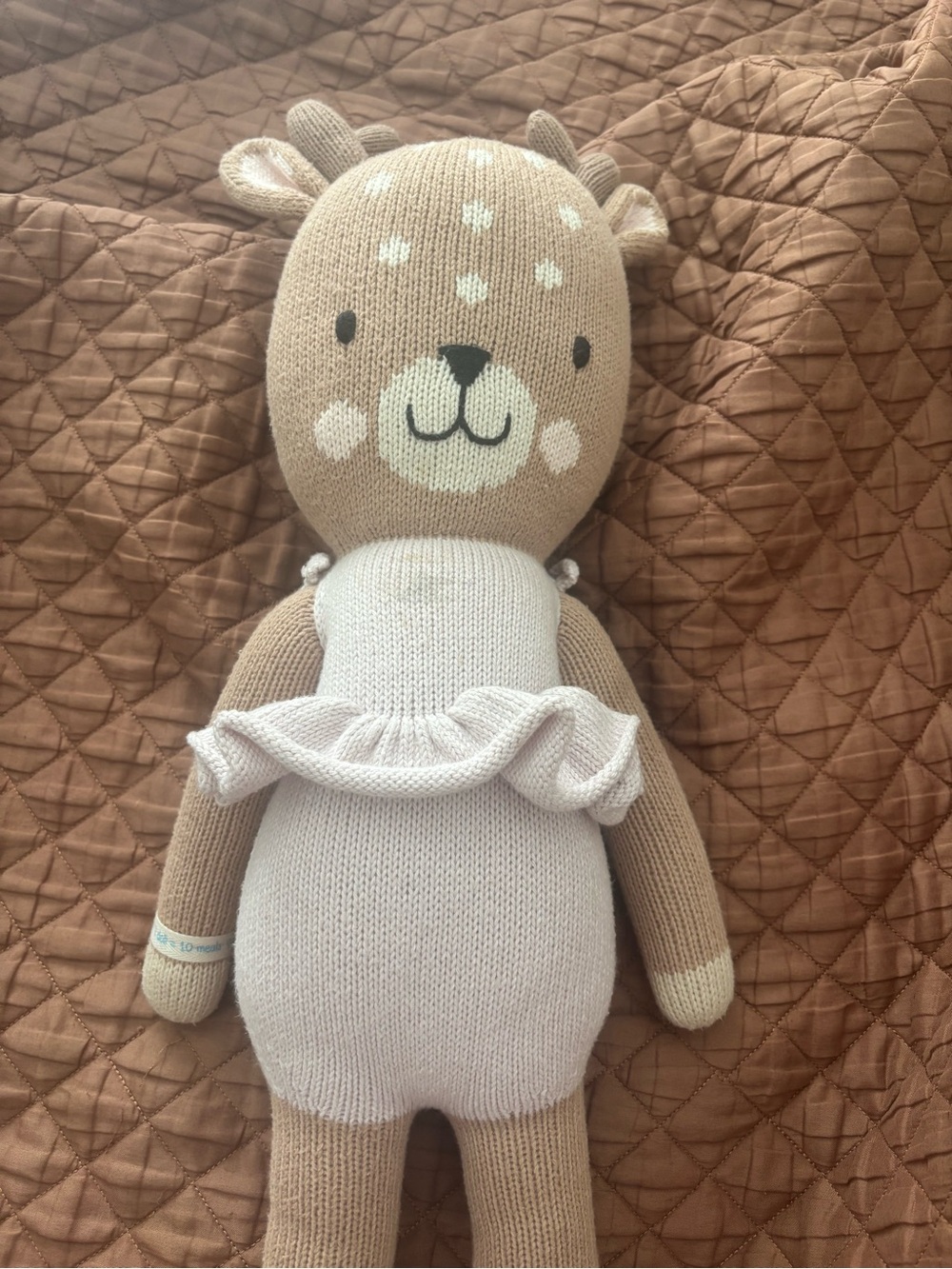 Cuddle and kind deer- bug size